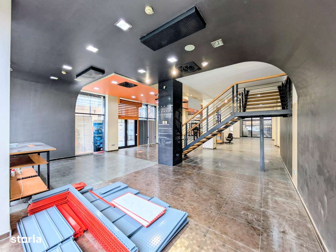 Spatiu Comercial - 233 mp - Cetatii - Comision 0% - Imagine principală: 4/7