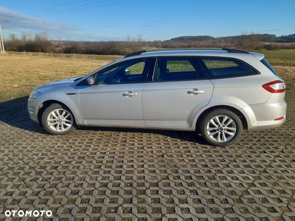 Ford Mondeo 1.8 TDCi Gold X - 2