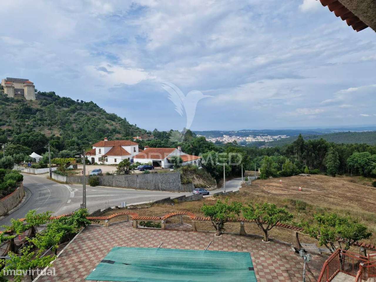 Moradia T6 junto ao castelo. - Grande imagem: 2/12