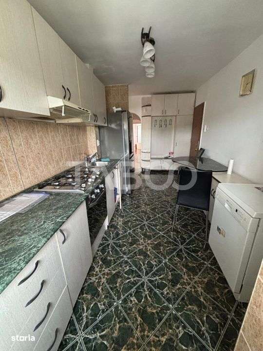 Apartament 4 camere decomandate si 3 balcoane de vanzare  Manastur - Imagine principală: 4/8