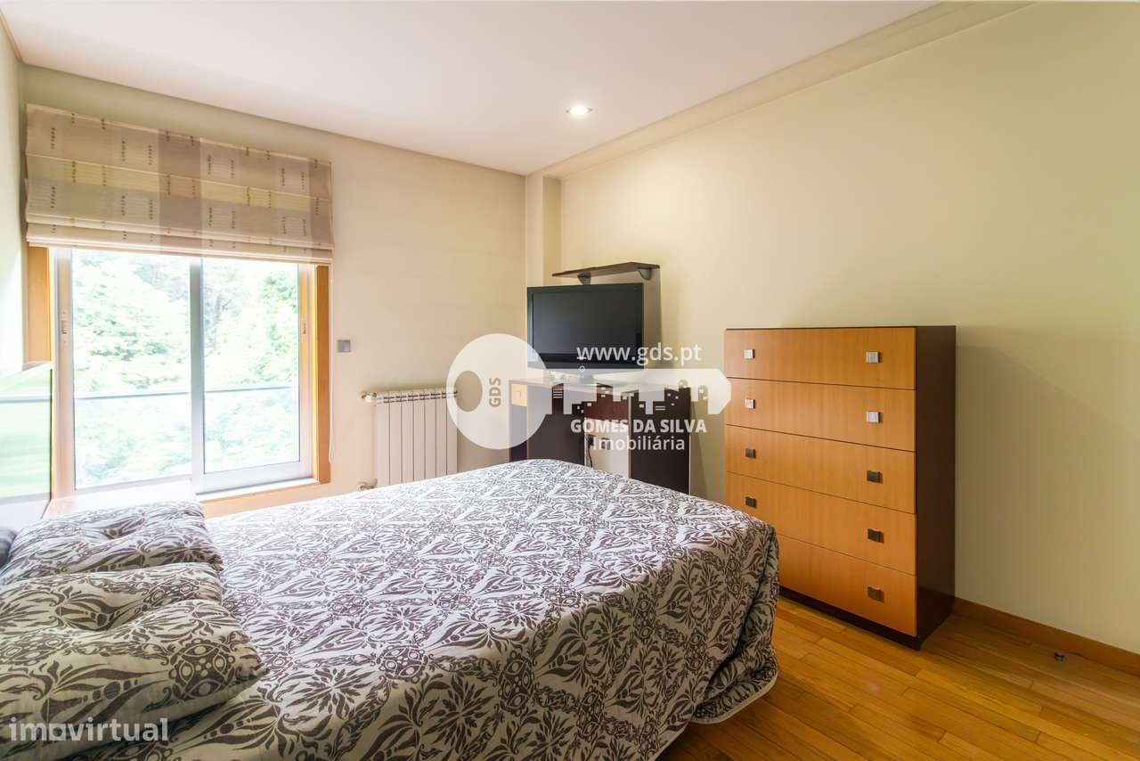 Apartamento T3 com excelentes áreas – Celeirós, Braga-29