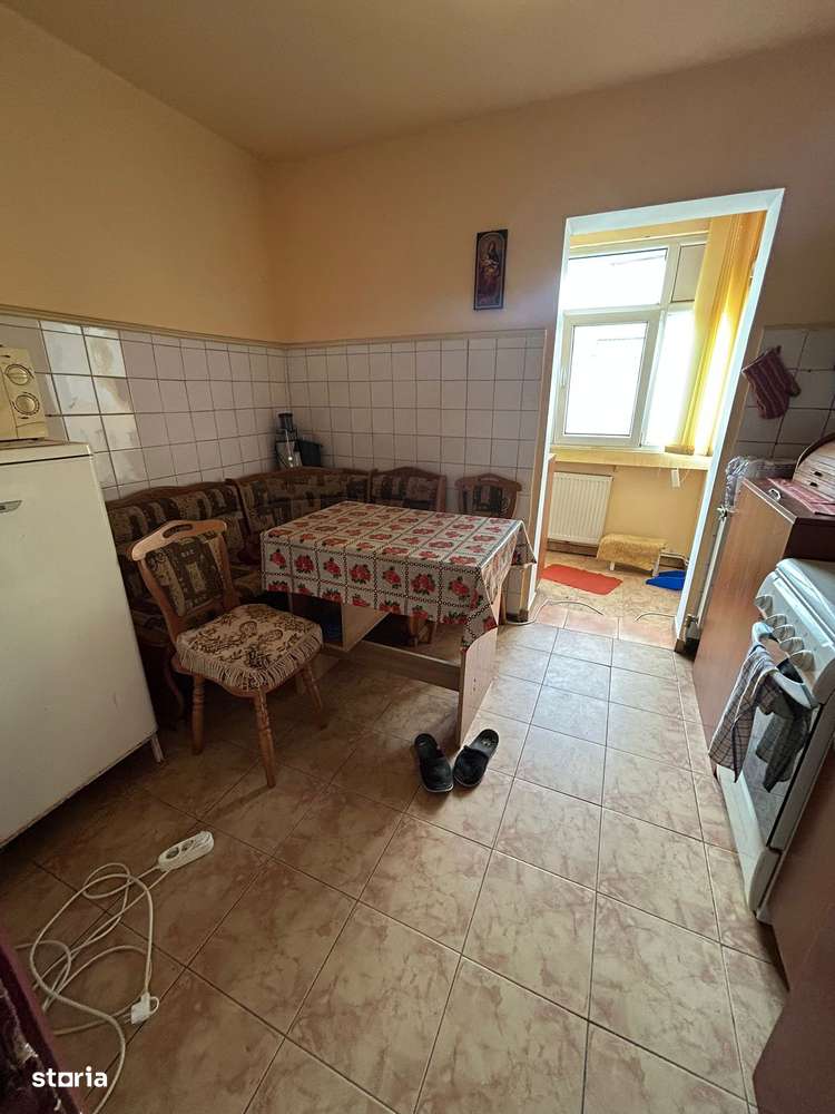 De vanzare 2 camere mobilat și utilat Pret 37.500 e - Imagine principală: 5/9