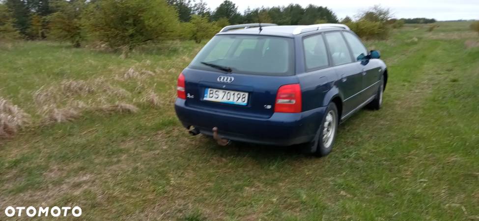 Audi A4 Avant 1.6 - 8