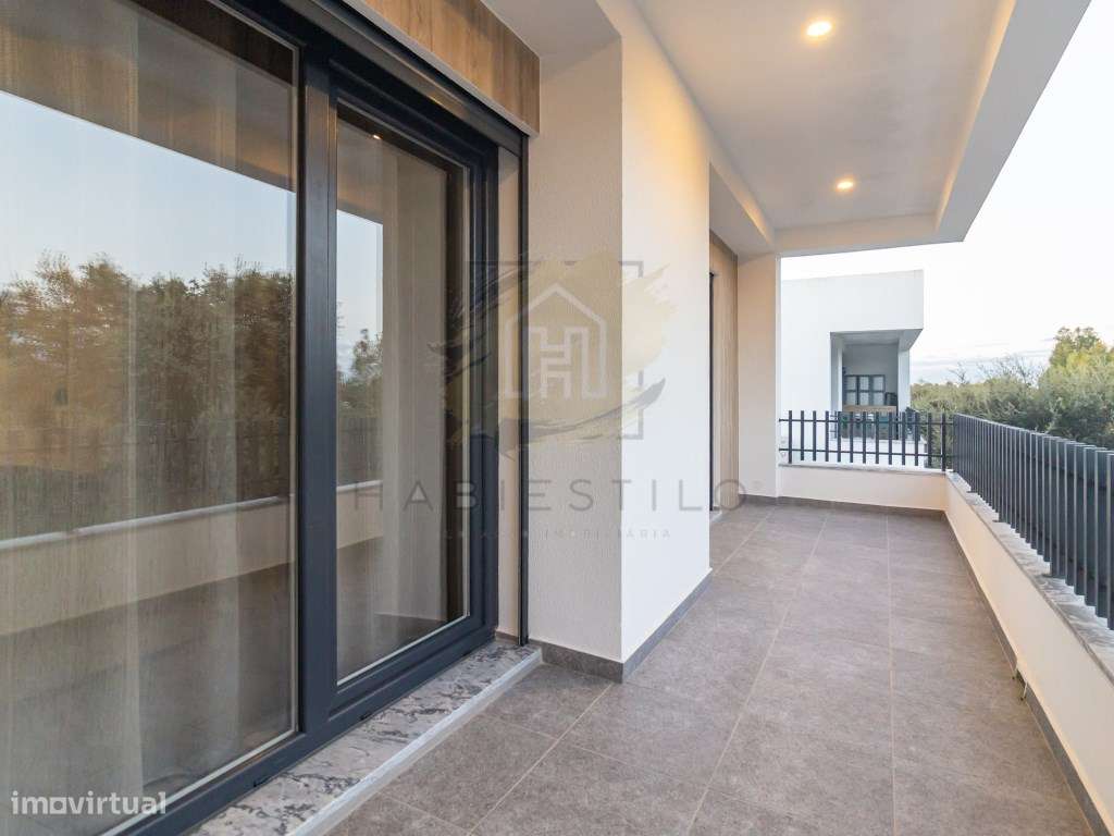 Moradia T3 Exclusiva | Rua João Chagas 23, Sesimbra (2970) | Habies...-51