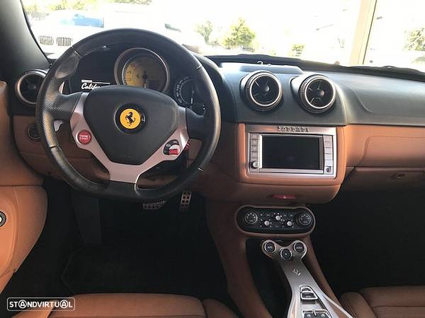 Ferrari California - 14