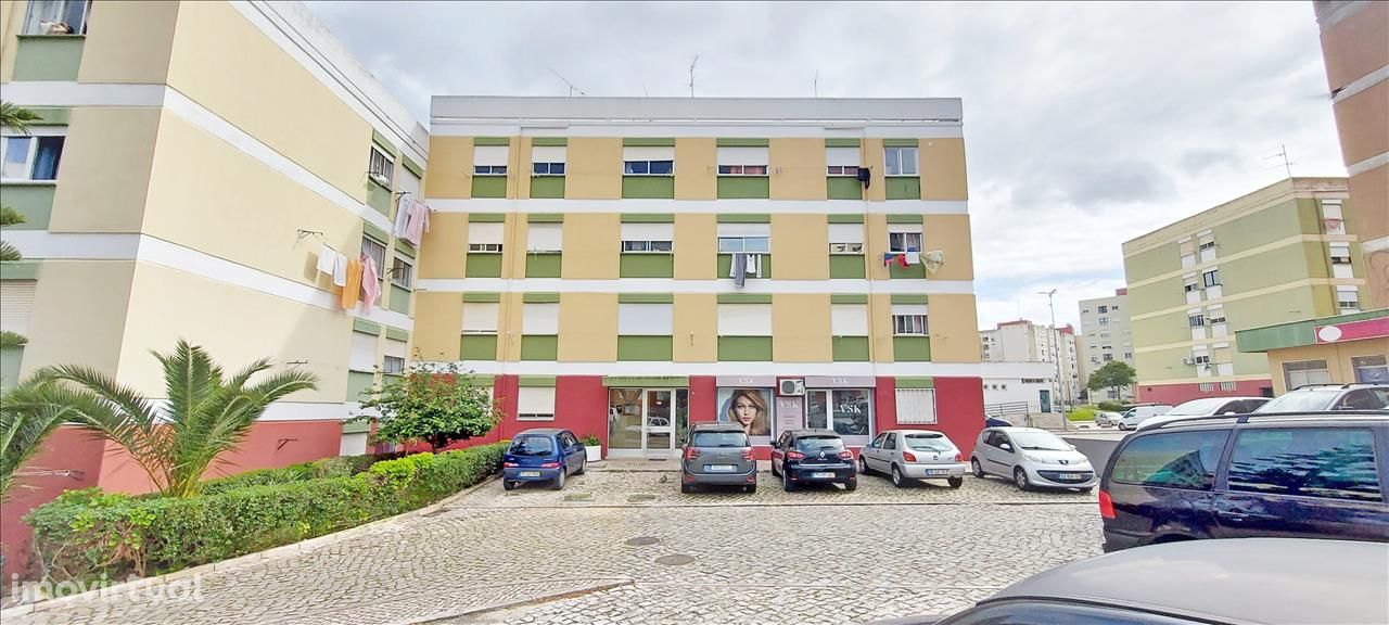 Apartamento em Seixal, Corroios