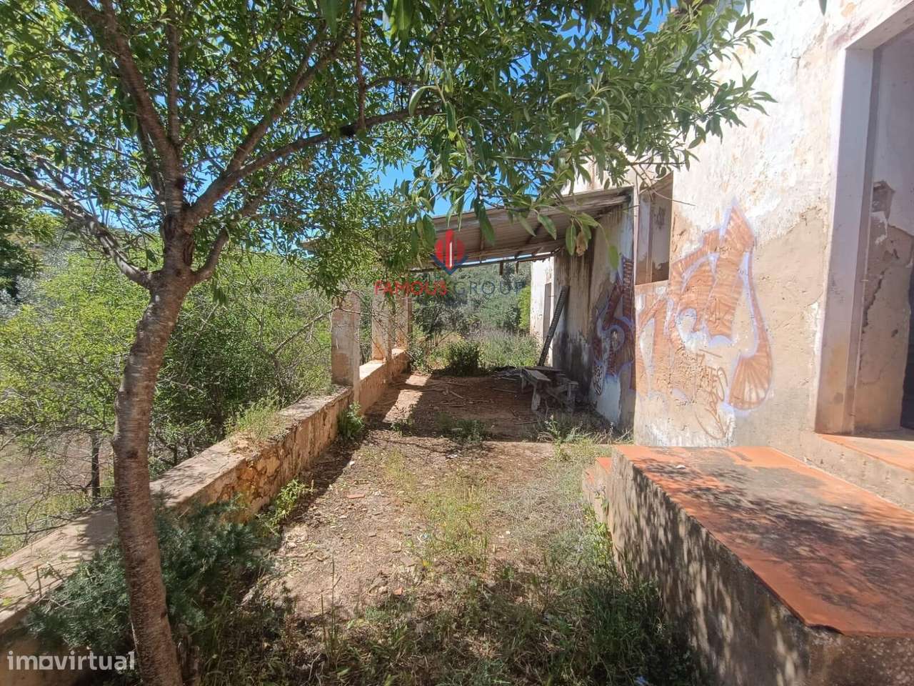 Quinta com 9 Hectares , junto ao rio Arade excelente investimento-21