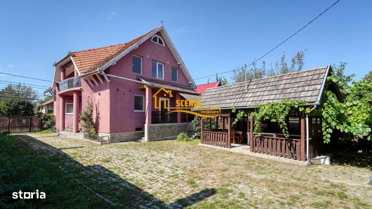 Covasna, casa cu structura deosebita, curte generoasa, dependinte foar-7