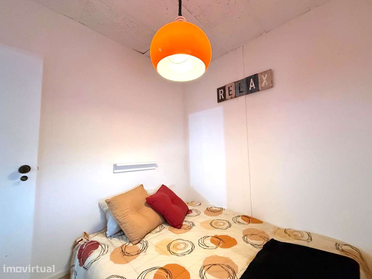 Casa térrea isolada no Torrão do Lameiro, situada junto à Ria-14