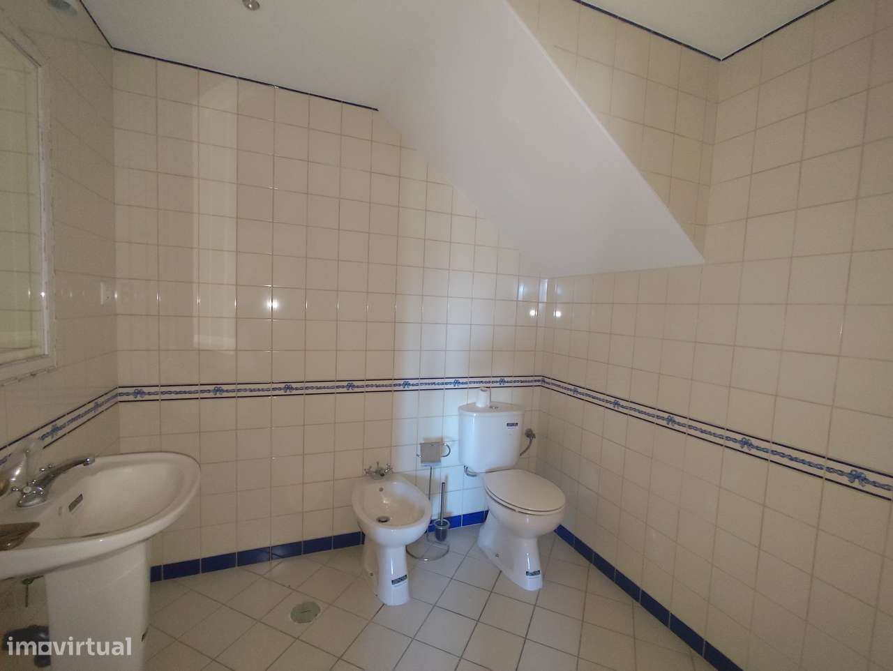 Oportunidade Única no Centro de Vouzela!-10