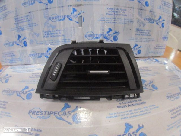 Grelha Friso 921855014 BMW F31 2014 320D 163CV 5P CINZA FRT DRT GRE VENTILAÇÃO - 1