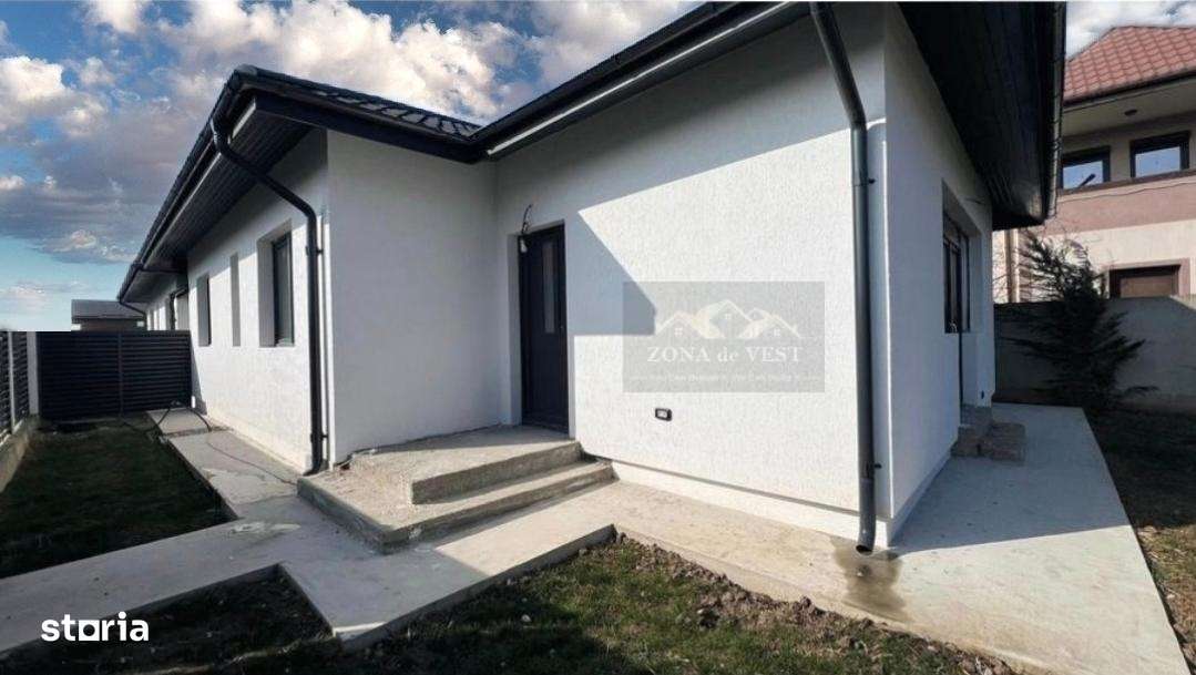 Domnesti, casa parter cu placa beton - Imagine principală: 1/14