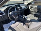 BMW 318 d Navigation - 11