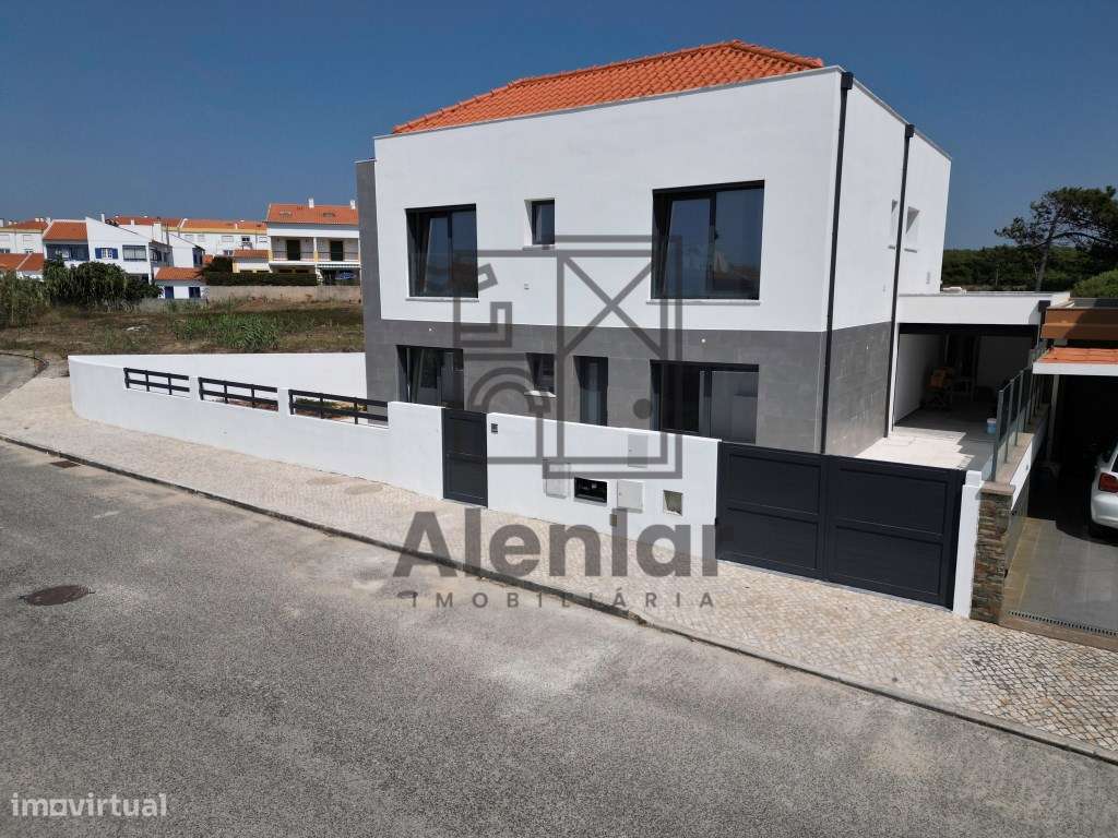 NOVA Moradia V4 a 800 metros da praia NOVA-58