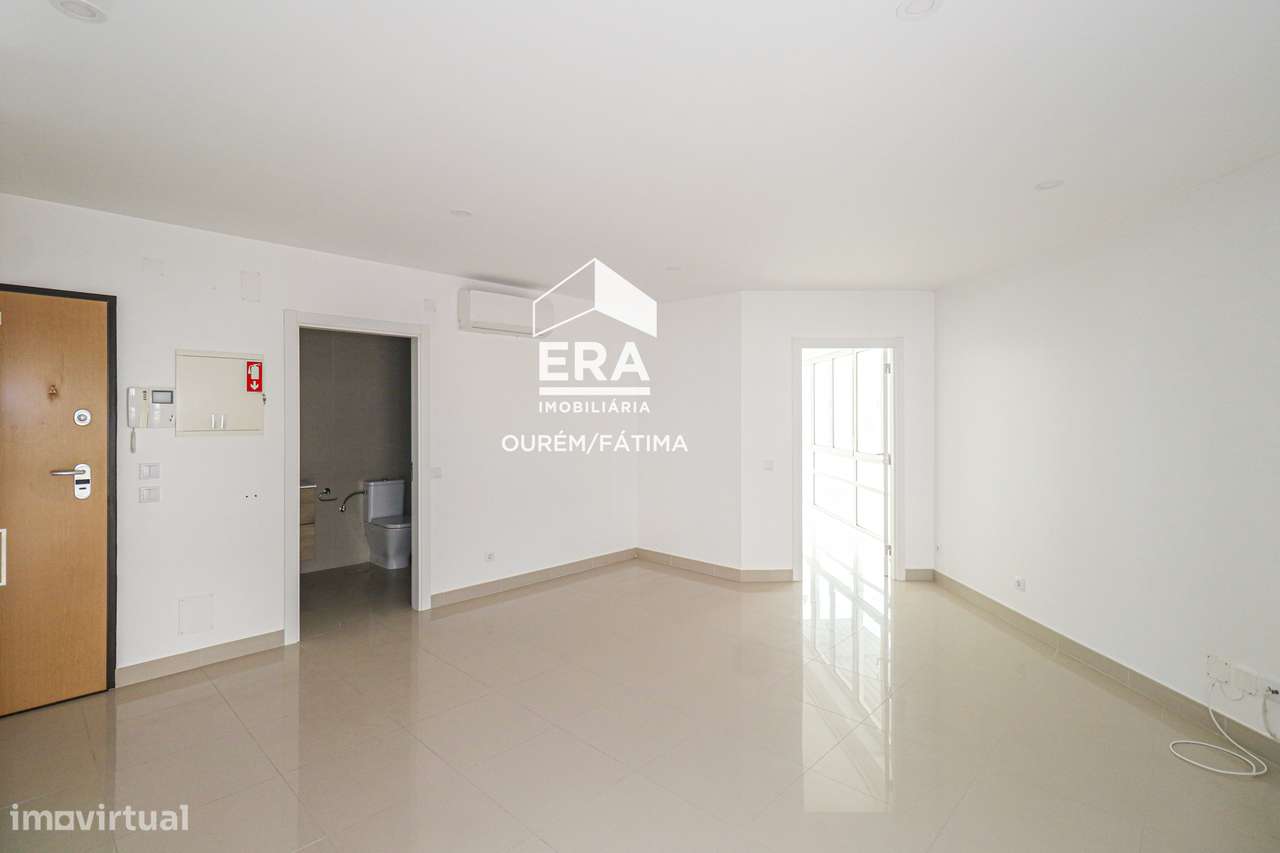 Apartamento T1, centro de Fátima-7