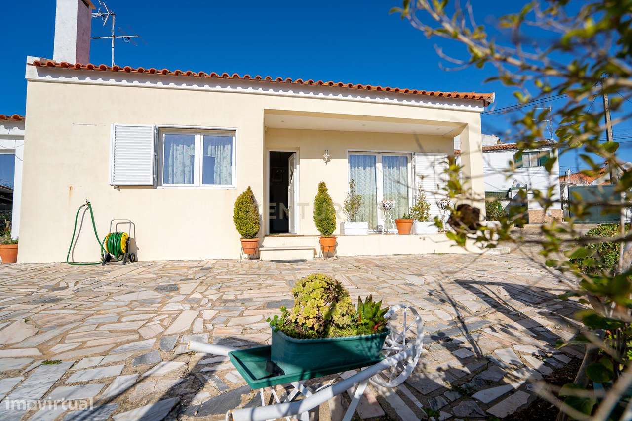 Encanto Rústico em Setúbal: Casa T3 com Quinta Acolhedora - Grande imagem: 2/60