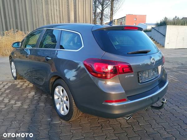 Opel Astra 1.4 Turbo Sports Tourer - 7