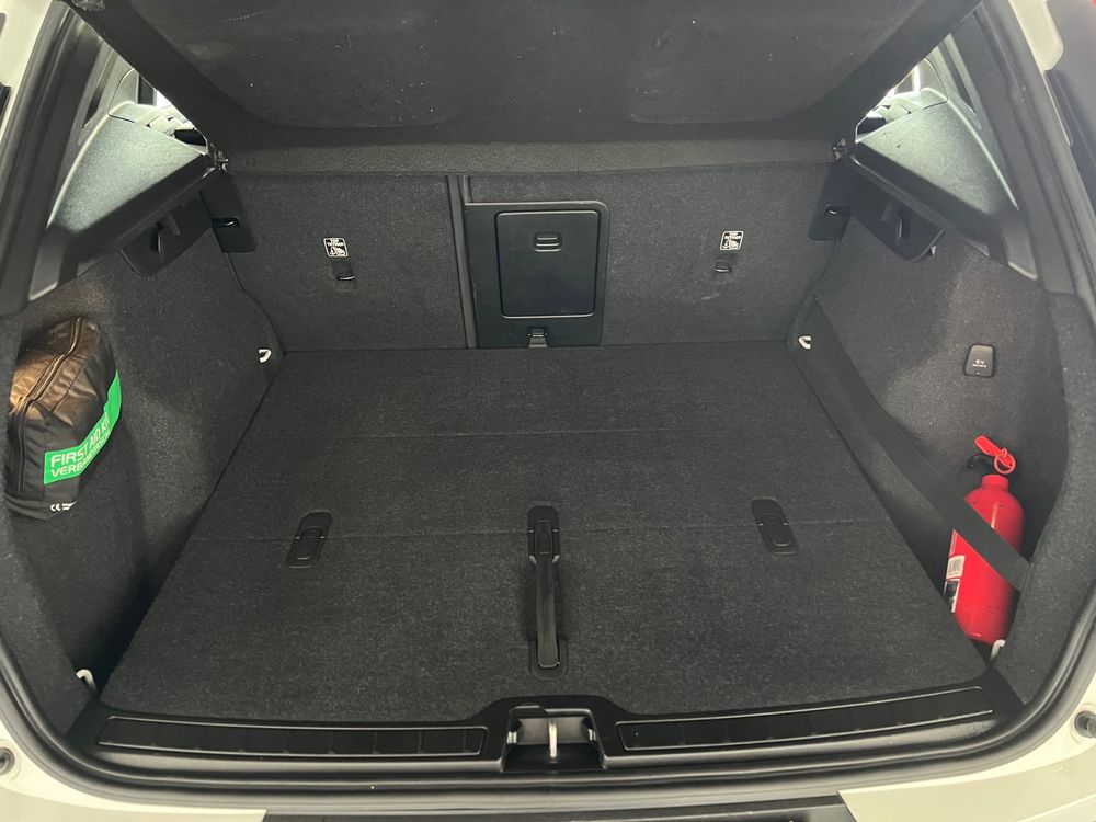 Volvo Xc-40