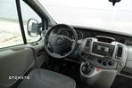 Opel Vivaro 2.5 CDTI L2H1 - 19