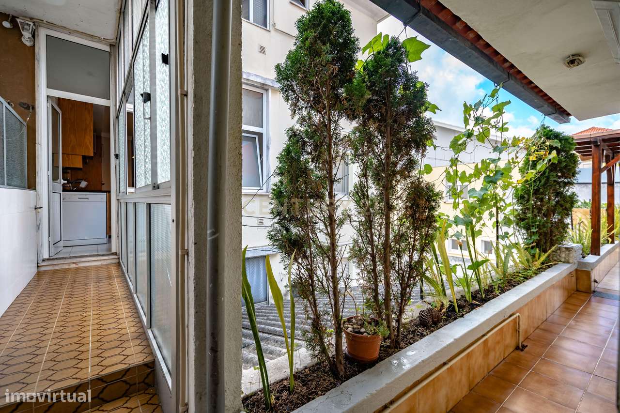 Apartamento T3 com garagem, em Celas, Coimbra-27