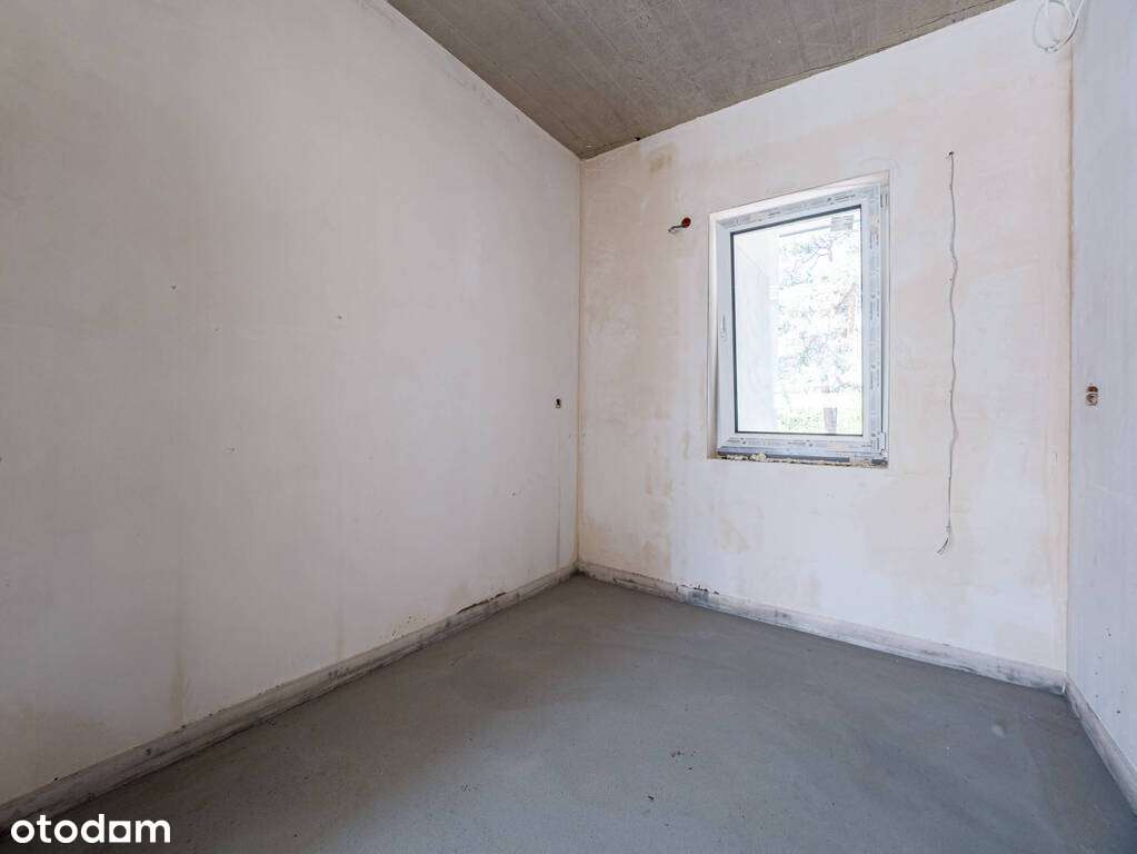 Przestronne mieszkanie w sąsiedztwie Pogorii III-5