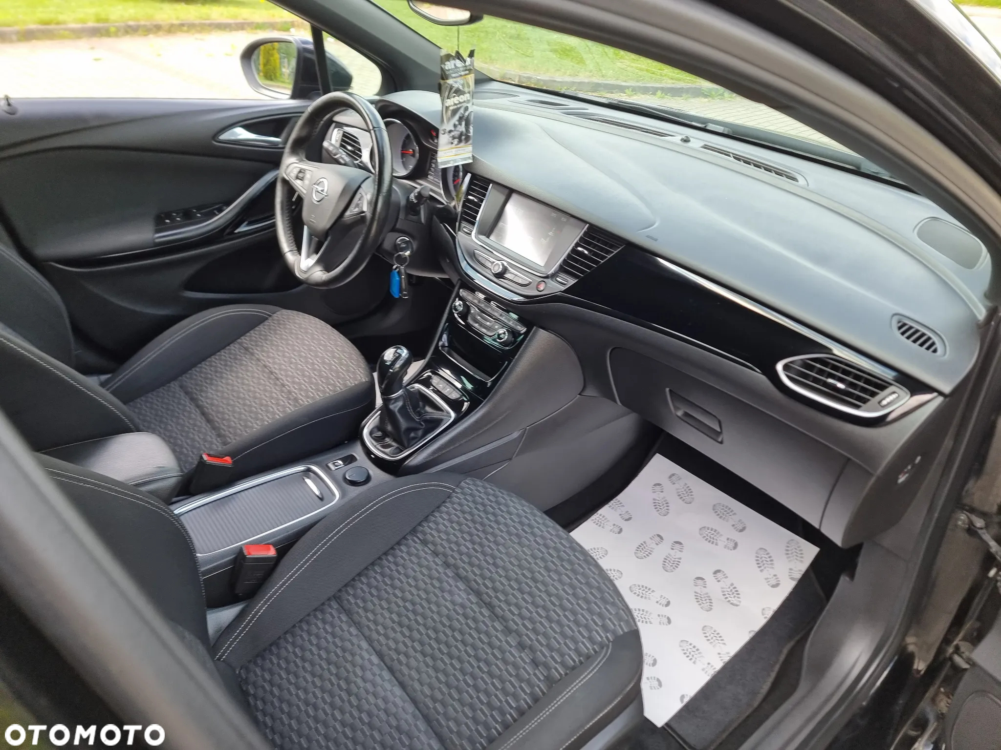 Opel Astra 1.4 Turbo Edition - 26