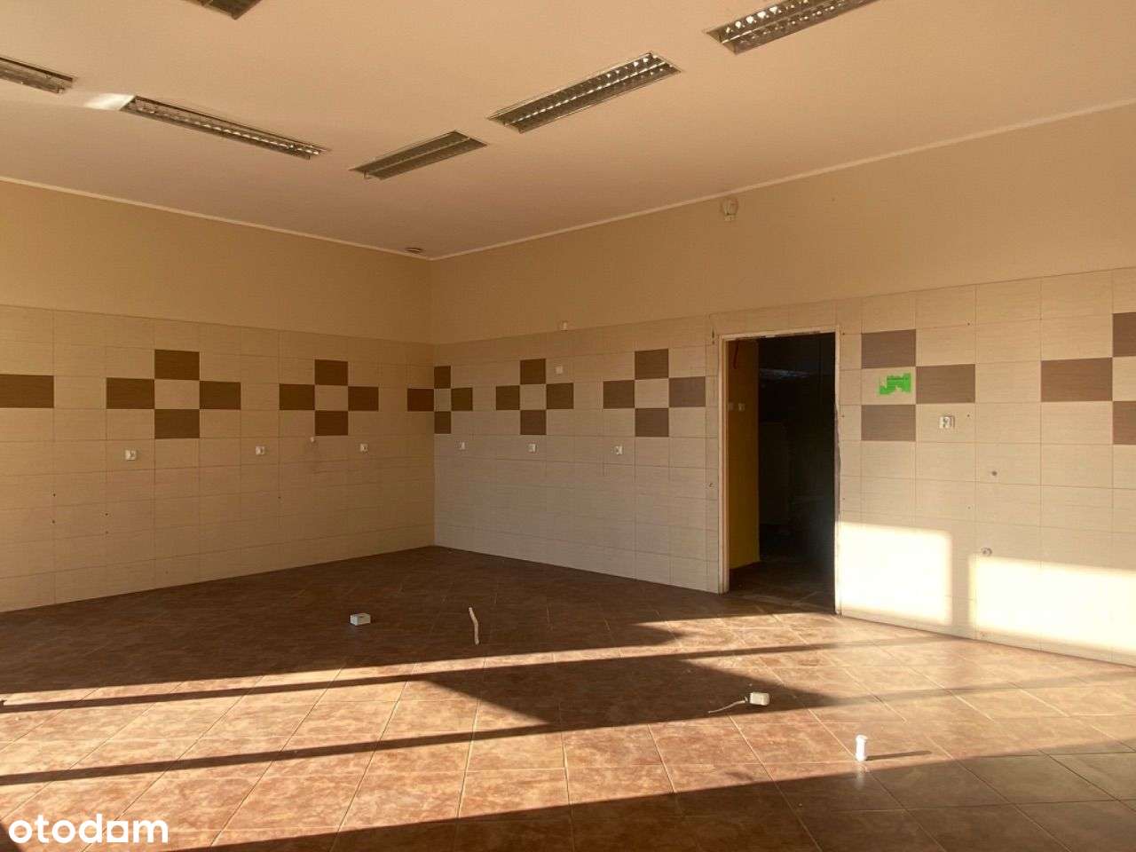 Lokal przy głównej ulicy-OKAZYJNA CENA! - Pełny obrazek: 4/11