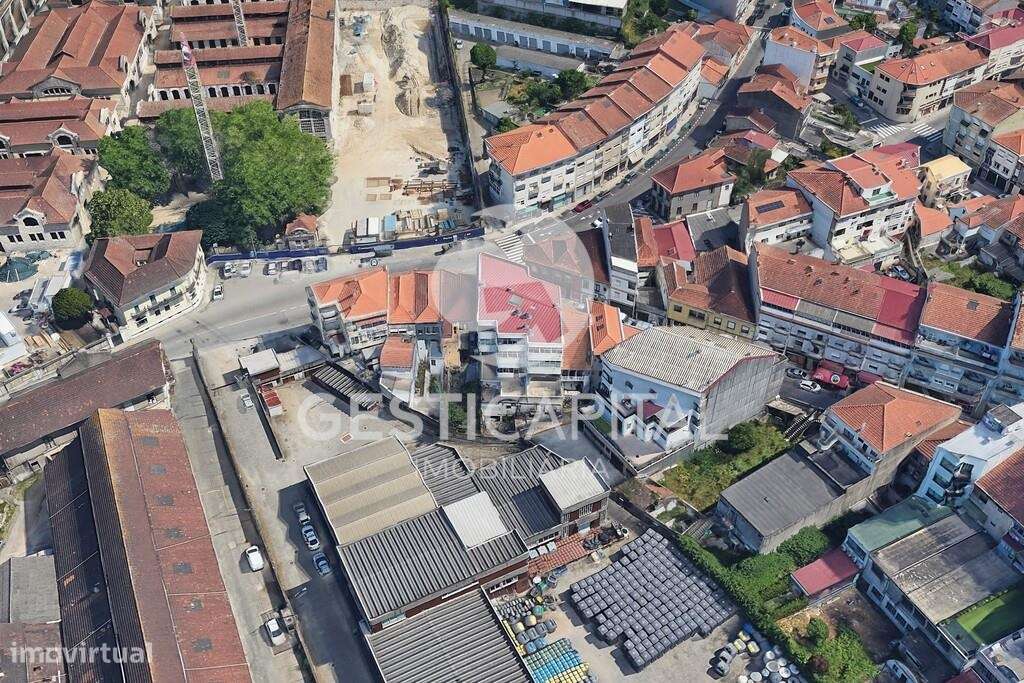 Prédio em zona de forte valorização urbana em Campanhã, Porto - Grande imagem: 4/17