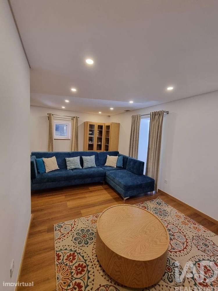 Casa / Villa T4 em Castêlo da Maia de 265 m2 - Grande imagem: 4/35