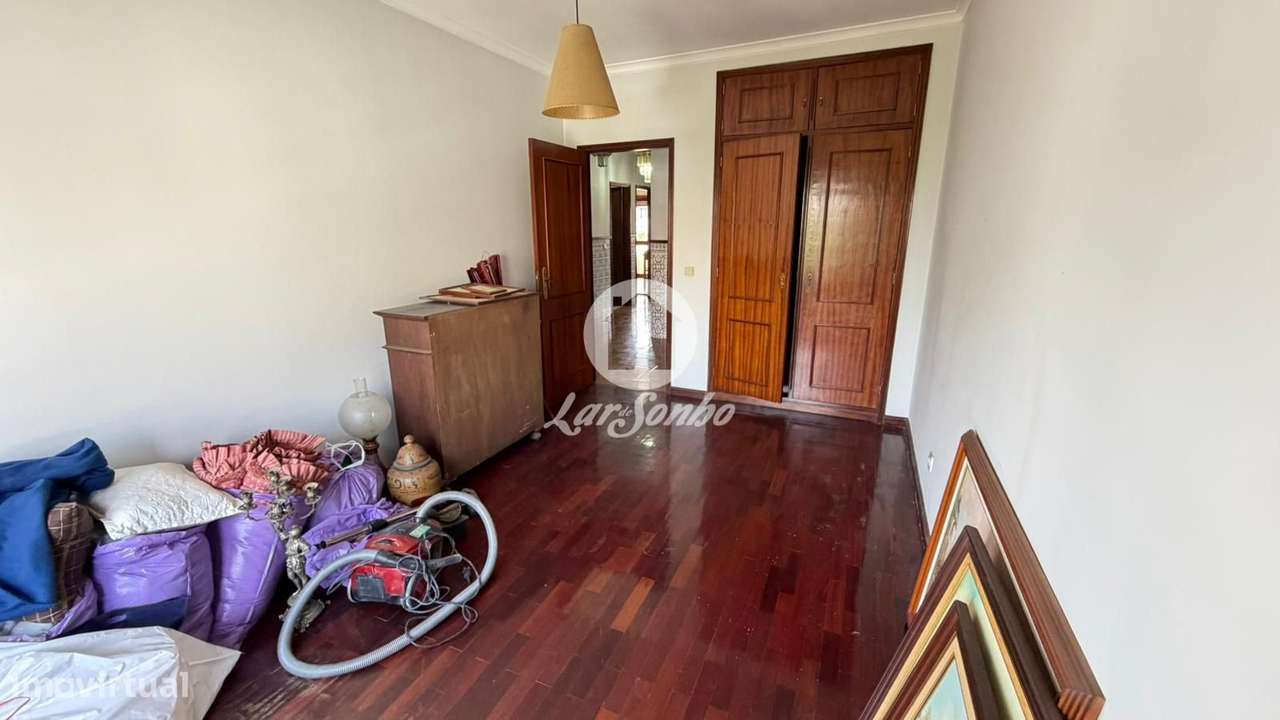 Apartamento T2 em Venda Nova  Rio Tinto com garagem box de 35m2-10