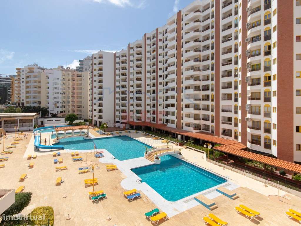 Piscinas de água salgada e zona de Lazer - Empreendimento Clube Pra...-6