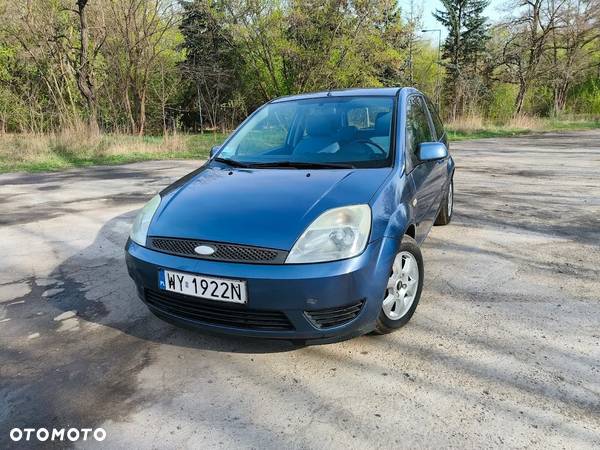 Ford Fiesta 1.3 Ambiente - 9