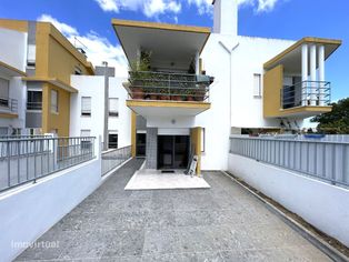 Apartamento T3 Logradouro estacionamento Cotovia Sesimbra