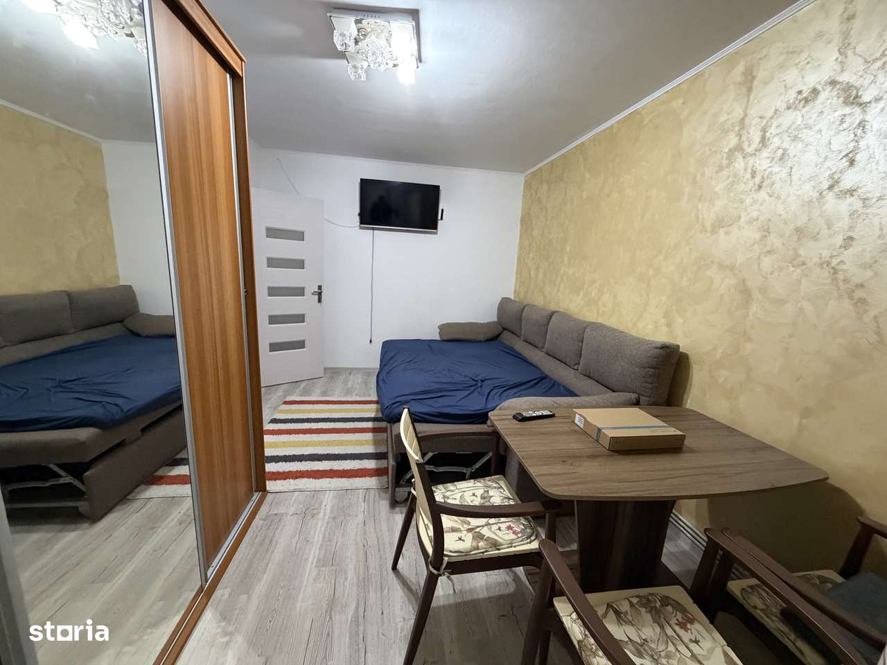 Garsoniera Mioveni, Robea, mobilata si utilata, renovata-1