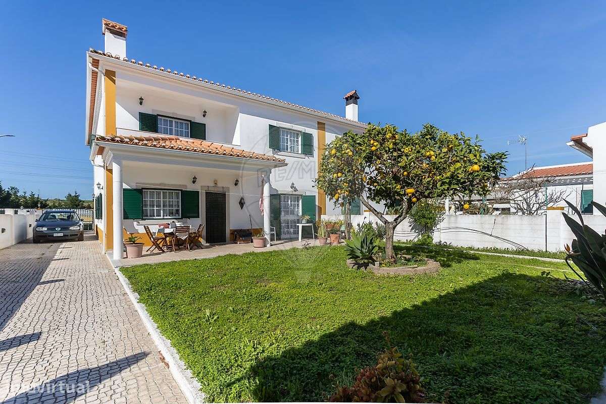 Moradia T4 para venda-23