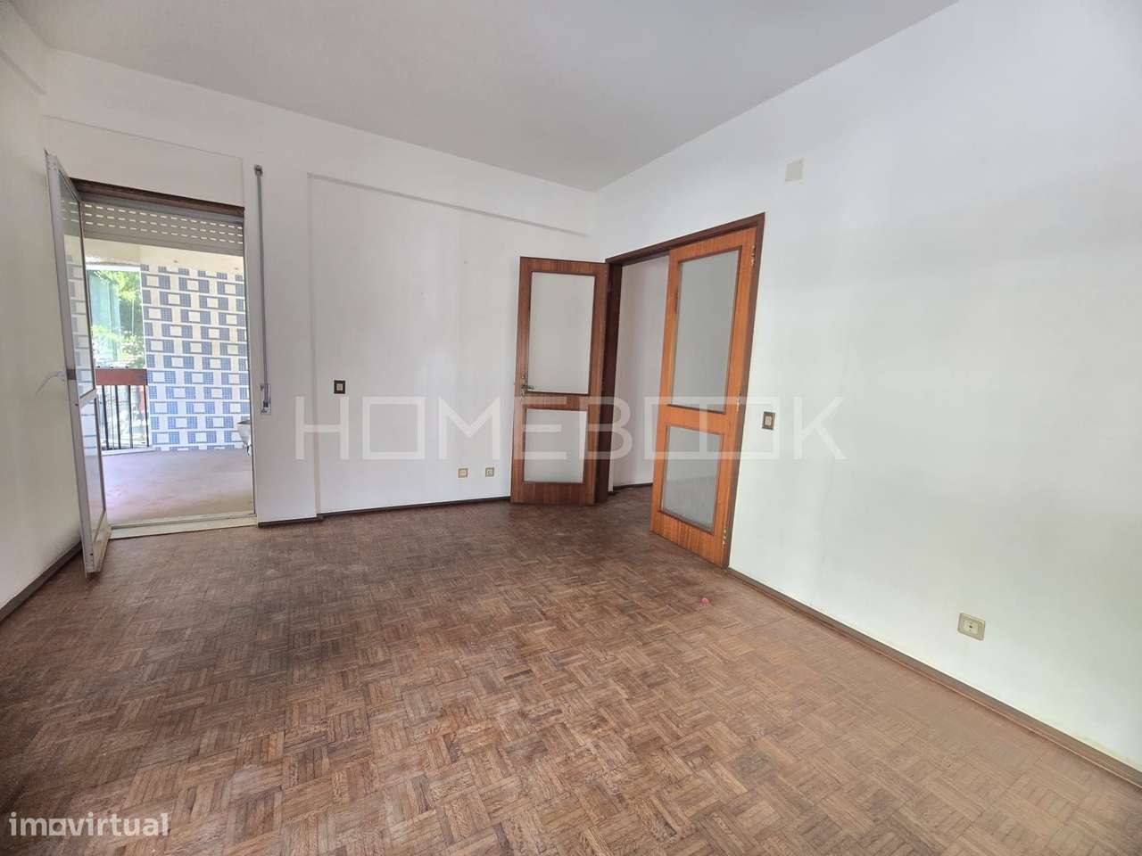 Apartamento T3  em Setúbal com varanda-18