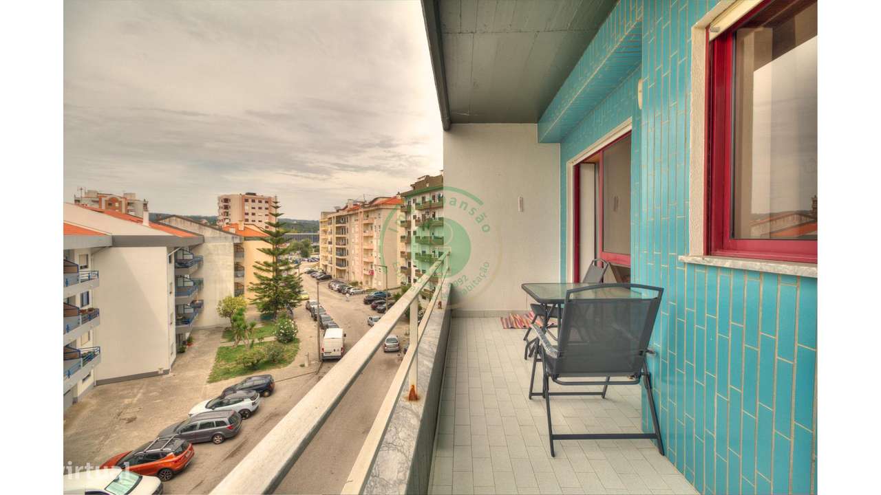 T3 com Garagem no Centro da Cidade-5