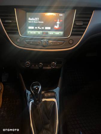 Opel Crossland X 1.2 Enjoy - 2