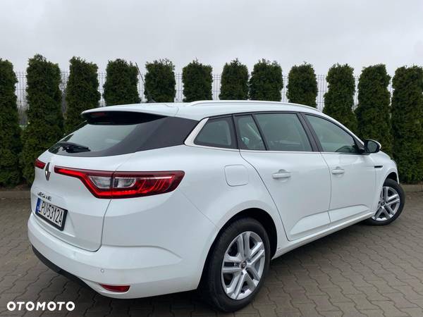 Renault Megane 1.5 dCi Intens EDC - 8