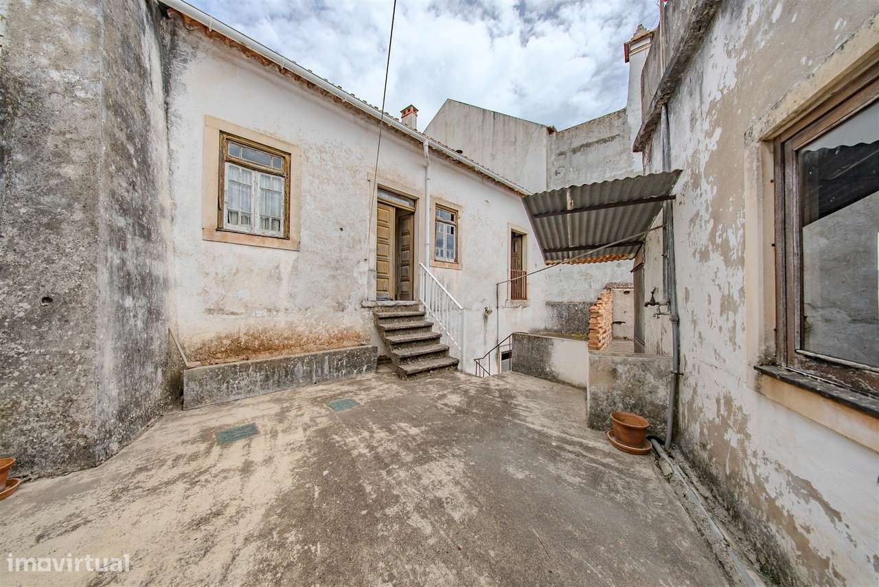 Duas moradias por 115.000 € em Mira de Aire-7
