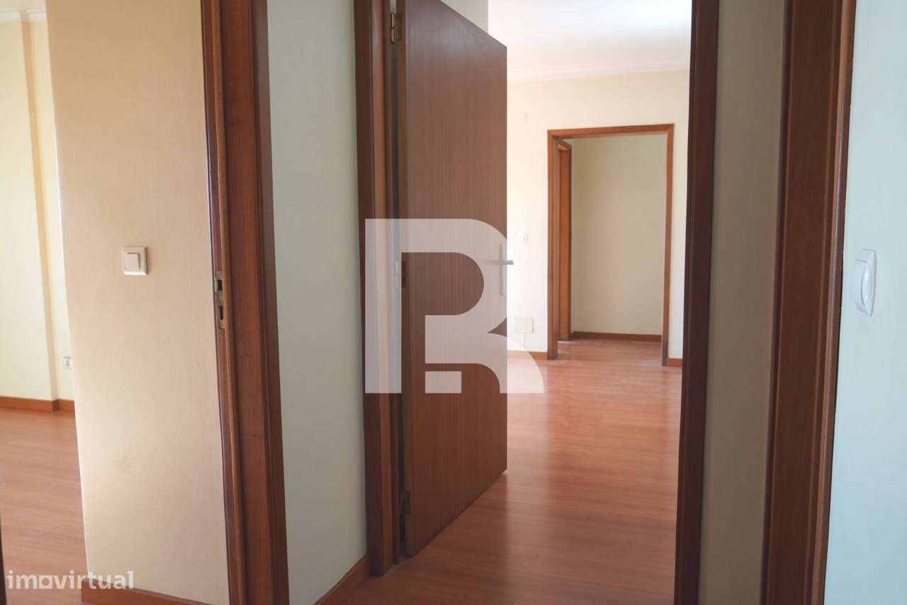 Apartamento T2 no Pendão, Queluz - Grande imagem: 2/27