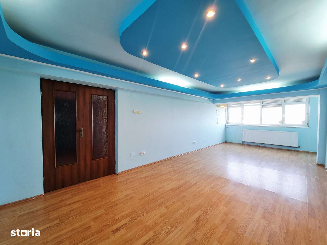 Ap spatios Ps-uri VEGA Ultimul Leu etaj superior priveliste deosebita - Imagine principală: 3/11