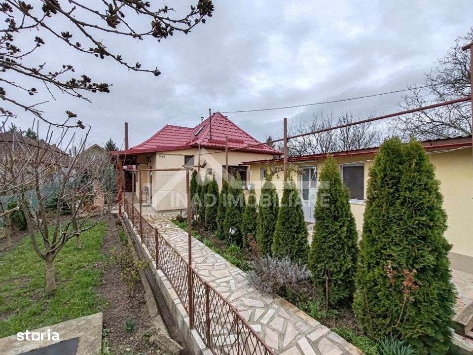 Casa individuala, 100 mp utili, 242 mp teren, Str. Trandafirilor-5