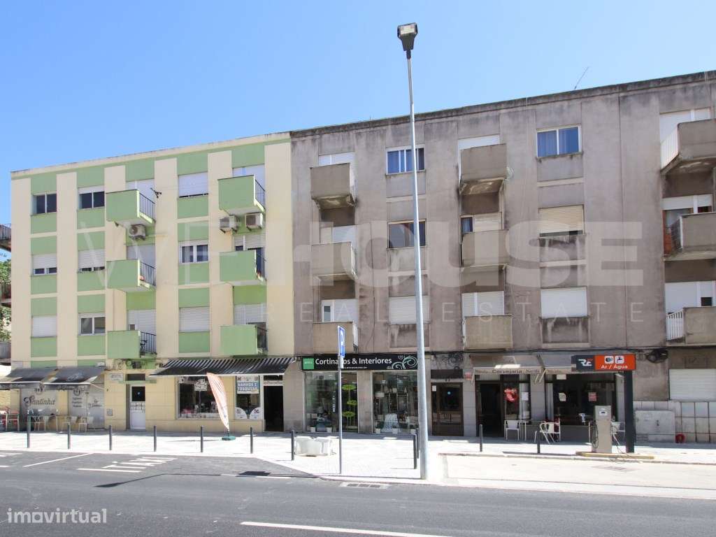 T2 com 80 m² no Alto do Seixalinho - Junto à Santinha-20
