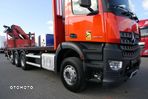 Mercedes-Benz AROCS 3240 / 8X4 / PLATFORMA 7.2m + HDS PALFINGER PK 22002 / TRIDEM / OŚ PODNOSZONA SKRĘTNA / WIDŁY / STEROWANIE RADIOWE - 22