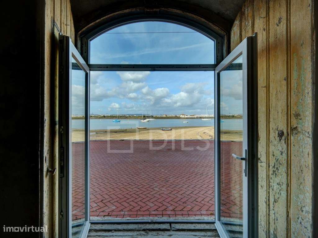 Loja com 137 m² de área bruta privativa- Frente Baía do Seixal - Grande imagem: 5/23