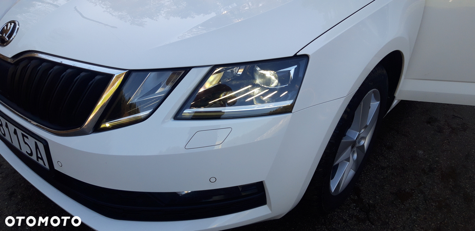 Skoda Octavia 1.6 TDI SCR Ambition - 10