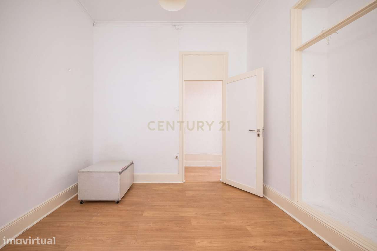 Apartamento T3+1 com varanda | Rua Guerra Junqueiro, Coimbra-13