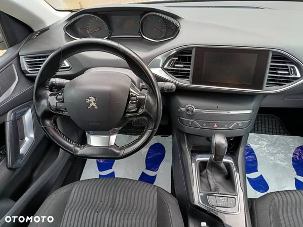 Peugeot 308 SW 1.6 BlueHDi Active S&S - 26