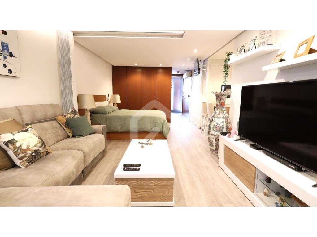 Moradia T3 + T0 em Condomínio Fechado com Piscina à Venda em Vila N...-36